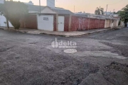 Terreno disponível para venda no bairro Fundinho em Uberlândia-MG