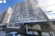 Apartamento disponível para venda no bairro Jardim Califórnia em Uberlândia-MG