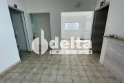 Casa Comercial disponível para locação/Venda no bairro Santa Mônica em Uberlândia-MG