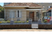 Casa para venda  no Bairro Azenha em Porto Alegre