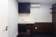 Casa com 1 quarto para alugar na Rua Adolfo Tabacow, 183, Itaim Bibi, São Paulo