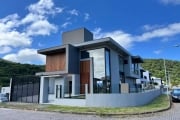 Casa para Venda em Florianópolis, Rio Tavares, 3 dormitórios, 3 suítes, 5 banheiros, 4 vagas