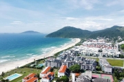 Apartamento para Venda em Florianópolis, Praia Brava, 3 dormitórios, 1 suíte, 2 banheiros, 2 vagas