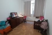 Apartamento com 3 dormitórios à venda, 120 m² por R$ 750.000