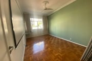 Apartamento de 2  quartos e 1 garagem.