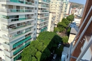 Apartamento 2 quartos e 1 banheiro.