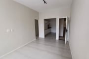 Apartamento de 2 quartos e 1 suíte.