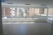 CONJUNTO COMERCIAL COM 63 METROS A 3 QUADRAS DO METROS FRADIQUE COUTINHO