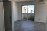 Compacto em Pinheiros: 32m², 1 Vaga, Ótimo Endereço com Renda.