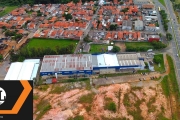 Galpão Industrial para locação no bairro Cajuru em Sorocaba há 3km da Rodovia Castelo Branco com 8.300 m2 de terreno e 7.032 m2 de área construída.