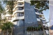 Apartamento 3 dormitórios com suíte ,todo mobiliado, quartos com camas e roupeiros ,cozinha completa geladeira, fogão , churrasqueira , sala com sofás, reck e TV sacada , elevador, vaga p 2 carros no 