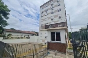 Apartamento  com  2 dormitórios, cozinha americana, Banheiro social, gás central, 1 vaga.  Condomínio enxuto, com portaria 24hs, salão de festas e playground.  As torres tem 2 elevadores cada, tudo em