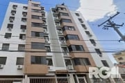 Apartamento para venda possui 80m² privativos, 3 dormitórios e box duplo.&lt;BR&gt;&lt;BR&gt;Possui três quartos, sendo uma com suíte, cozinha, área de serviço e churrasqueira.&lt;BR&gt;Dois banheiros