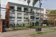 Vende excelente apto na Av. Panamericana de 03 dorm com suíte, sala com 02 ambientes, cozinha, área de serviço, dependência de empregada, 02 banheiros mais banho auxiliar, vaga garagem, posição solar 