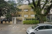 Excelente apartamento Garden no bairro Santana com 2 quartos, amplo living com pátio integrado, banheiro social, cozinha com área de serviço e pátio, 1 vaga de garagem fixa por convenção, todo reforma