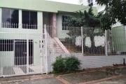 Casa comercial 260 m2 com várias salas, 4 banheiros , parte dos fundos com sala e banheiro, ótima opção p clinicas , escritórios . Localizada próximo ao Consulado Americano, carrefour, Zaffari Bourbou