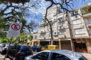 VENDE NO BAIRRO FARROUPILHA, APARTAMENTO GARDEN,DE FRENTE COM TRÊS DORMITÓRIOS, SENDO UM SUITE, SALA, COZINHA, AREA DE SERVIÇO, DEPENDENCIA DE EMPREGADA, ELEVADOR E UMA VAGA DE GARAGEM. 4 TERRAÇOS&lt;