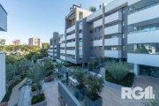 Apartamento com 207 m² privativos sendo 3 suítes, 2 elevadores, 3 vagas de garag