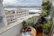 Apartamento à venda no bairro Capoeiras em Florianópolis