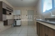 Apartamento à venda com 3 quartos no bairro Pantanal em Florianópolis.