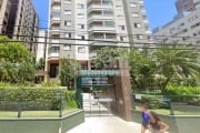 Apartamento com dois dormitórios  no Centro próximo a Beiramar.