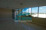 APARTAMENTO DE 197M² NO CENTRO COM 4 QUARTOS (1 SUITE COM CLOSET) E 2 VAGAS COBERTAS