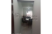 Apartamento com 02 dormitórios, na Guilhermina excelente localização!!!