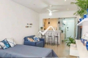 Apartamento com 1 dormitório tipo studio, porteira fechada, completo! 1 vaga coletiva, portaria 24h na quadra da praia. Boqueirão - Santos/SP