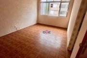 Apartamento com 2 dormitórios  sendo 1 suite, elevador e vista mar, à venda, 62 m² por R$ 329.000 - José Menino - Santos/SP