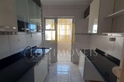 Apartammento com 2 dormitorios suite com planejados,, na Av Ademar de Barros, excelente localização, em bom estado, perto de tudo, parque Santos Dumont, Vicentina Aranha,