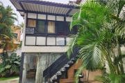 Casa Duplex à Venda no Condomínio Vivendas - Avenida Lúcio Costa