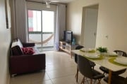 Apartamento mobiliado 2 dormitórios, sacada, vaga de garagem Canto do Forte PG