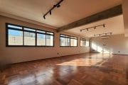 Apartamento tipo para venda com 3 quartos, sendo 3 suítes, 185m²