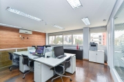 Atraente conjunto comercial para venda e locação, 140m²