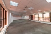 Versátil conjunto comercial para venda, 186m²