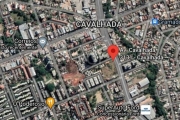 TERRENO NO BAIRRO CAVALHADA&lt;BR&gt;&lt;BR&gt;Terreno medindo 10x30, em ponto crucial da Av. da Cavalhada.&lt;BR&gt;Comercial e residencial.&lt;BR&gt;&lt;BR&gt;Entre em contato, venha conhecer seu no