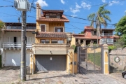 BELA CASA EM CONDOMINO, EXTREMAMENTE SEGURA , CONDOMINIO COM CERCA ELETRICA , A CASA POSSUI 3 DORMITORIOS , SENDO 2 SUITES . SUITE MASTER COM CLOSET E SACADA ,  SALA E DORMITORIOS COM SISTEMA DE SOM ,