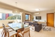 Descubra esta raridade no bairro Petrópolis, um imóvel que combina sofisticação, conforto e conveniência incomparáveis. &lt;BR&gt;&lt;BR&gt;Este apartamento espaçoso oferece 3 dormitórios, incluindo u