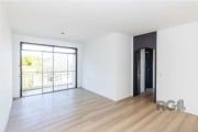 Lindo apartamento para alugar no bairro Cristal, Porto Alegre:&lt;BR&gt;&lt;BR&gt;Características do imóvel:&lt;BR&gt;3 dormitórios, sendo 1 suíte&lt;BR&gt;Sacada com vista&lt;BR&gt;Área de serviço&lt