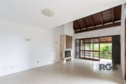 Luagge Revert - Alugue com opção de compra!&lt;BR&gt;Valor de Venda: R$1.450.000,00&lt;BR&gt;&lt;BR&gt;Casa de 3 dormitórios no Jardim Isabel com vista para o Guaíba.&lt;BR&gt;Excelente casa no Jardim