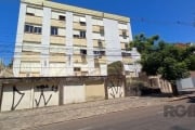 Apartamento térreo, com 115,6582 m² de área, com 03 dormitórios sendo 1 com terraço,  banheiro, sala, cozinha, área de serviço, dependência de empregada, banheiro, gás central, isolamento acústico nos