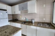 Apartamento com 3 dormitórios para alugar, 80 m² por R$ 3.295,26/mês - Barreiros - São José/SC