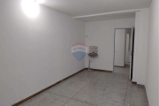 Aluga-se Sala Comercial com 16 m² - Localizado no Bairro Rodrigo Barreto - Arujá/SP