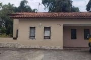 Casa para Venda em Cotia, Granja Viana, 5 dormitórios, 1 suíte, 3 banheiros, 3 vagas