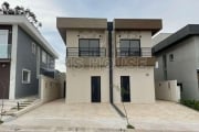 Casa para Venda em Cotia, Jardim Semiramis, 3 dormitórios, 1 suíte, 2 banheiros, 2 vagas