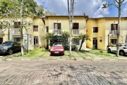 Casa para Venda em Cotia, Jardim Barbacena, 3 dormitórios, 1 suíte, 2 banheiros, 2 vagas