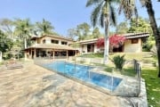 Casa para Venda em Carapicuíba, Chácara Vale do Rio Cotia, 4 dormitórios, 4 suítes, 6 banheiros, 6 vagas