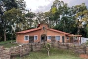 Casa para Locação em Carapicuíba, Granja Santa Maria, 2 dormitórios, 1 suíte, 1 banheiro, 4 vagas