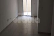 Campestre. Apartamento sem condomínio, 87m2.Próximo à Av Prestes Maia,3 dormitórios,sendo 1 suíte,1 banheiro,2 quintais,1 vaga para auto,uma vaga moto