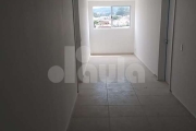 Apartamento 40 m², Jardim Vila Rica, Santo André, 2 quartos, 1 banheiro e 1 vaga de garagem.